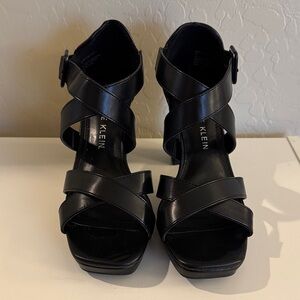 Anne Klein Black Strappy Platform Heels Size 7M
